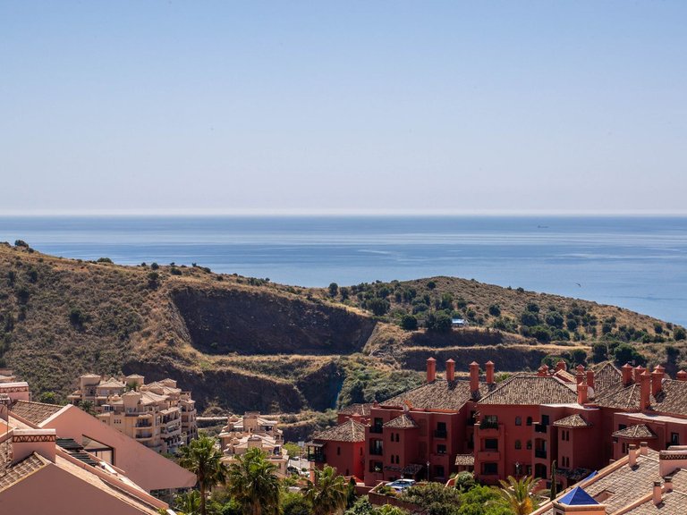 Apartment for Sale in Calahonda, Malaga 35