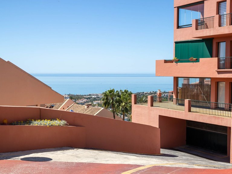 Apartment for Sale in Calahonda, Malaga 41