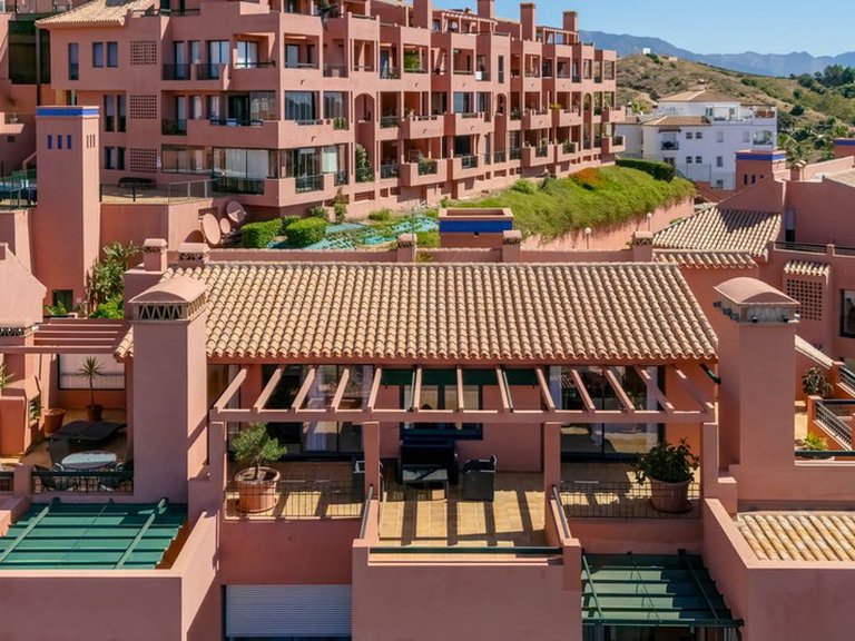 Apartment for Sale in Calahonda, Malaga 43