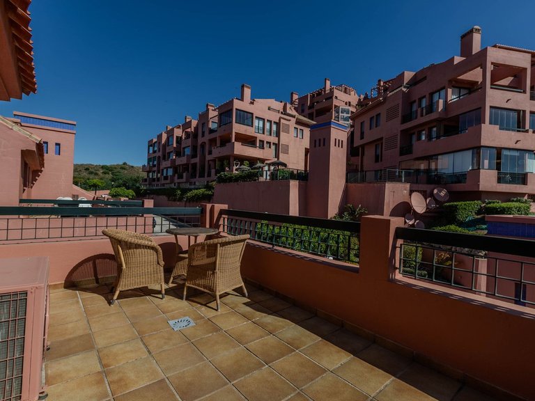 Apartment for Sale in Calahonda, Malaga 7