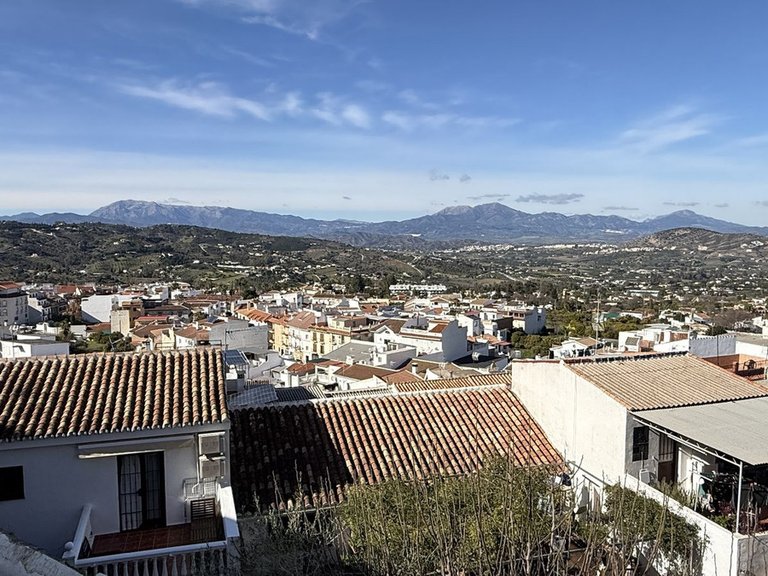 Villa for Sale in Alhaurín El Grande, Malaga 1