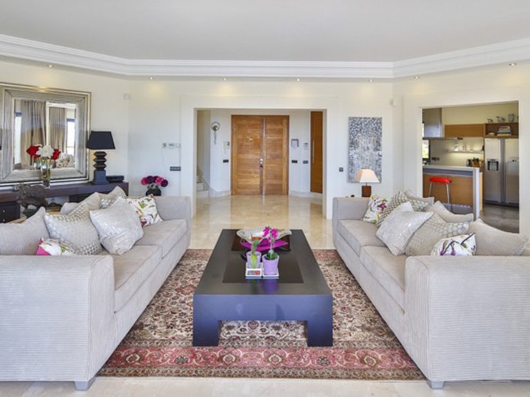 Villa for  in Costa del Sol, Los Arqueros, Malaga 11