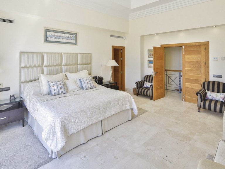 Villa for  in Costa del Sol, Los Arqueros, Malaga 21