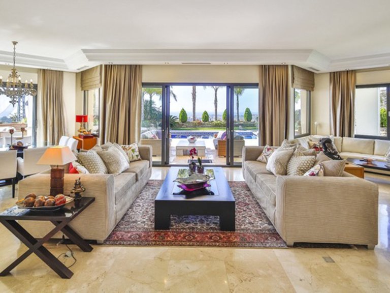 Villa for  in Costa del Sol, Los Arqueros, Malaga 3