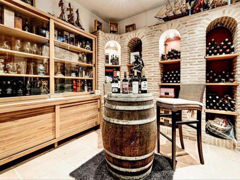 Villa for  in Costa del Sol, Los Arqueros, Malaga 38
