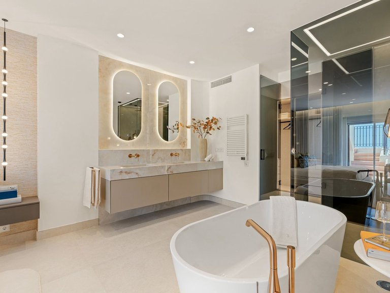 Penthouse for Sale in Estepona, Malaga 27