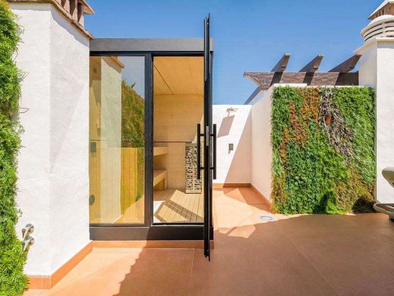 Penthouse for Sale in Estepona, Malaga 40
