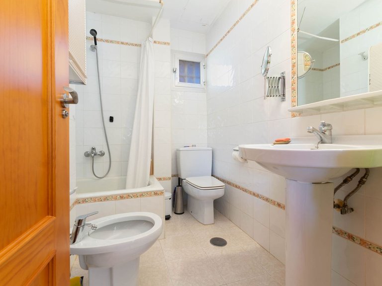 Apartment for Sale in Fuengirola, Malaga 8