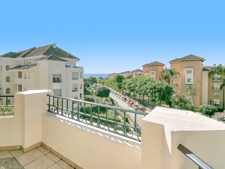 Apartment for Sale in Marbella, Malaga 1