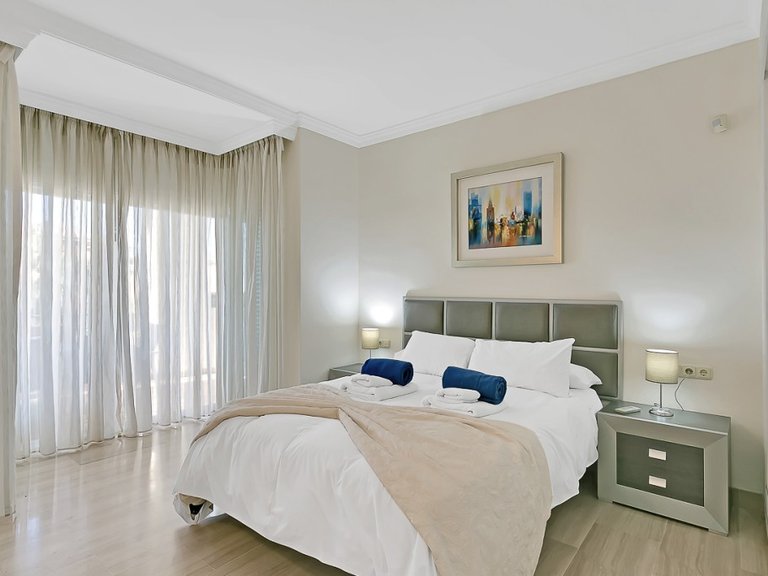 Apartment for Sale in Marbella, Malaga 15