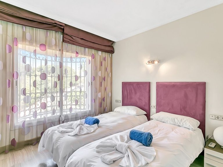 Apartment for Sale in Marbella, Malaga 23
