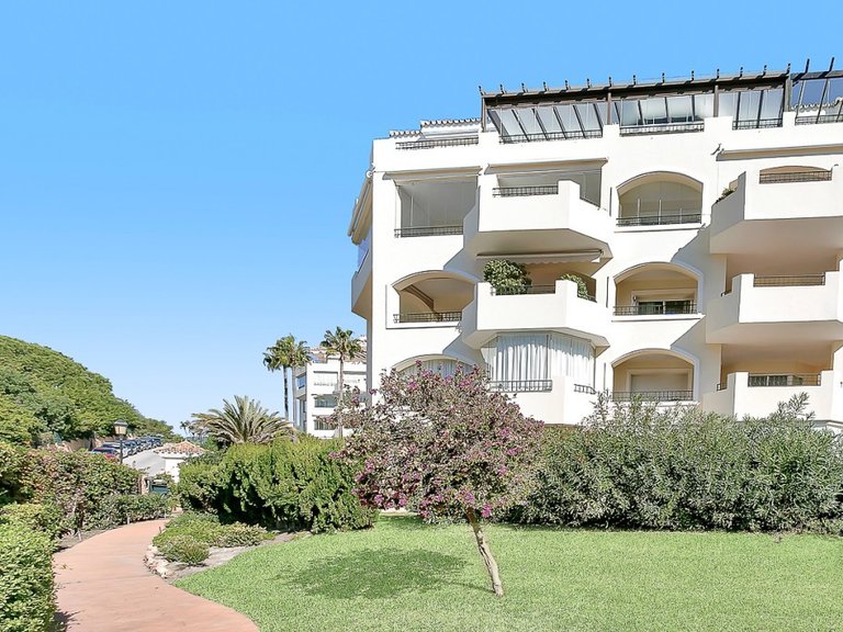 Apartment for Sale in Marbella, Malaga 30