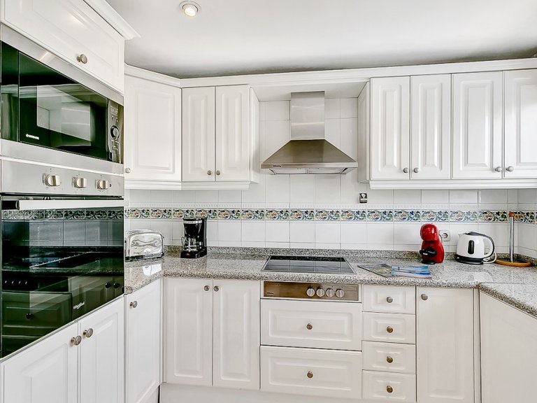 Apartment for Sale in Marbella, Malaga 6