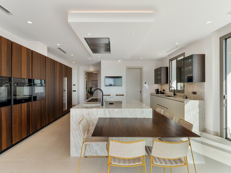 Villa for Sale in Costa del Sol La Zagaleta, Malaga 6