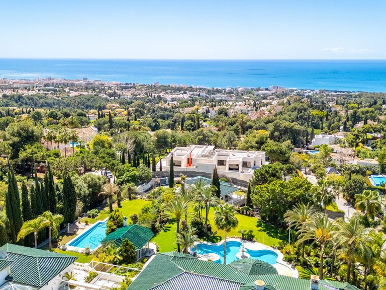 Villa for Sale in The Golden Mile, Malaga 20
