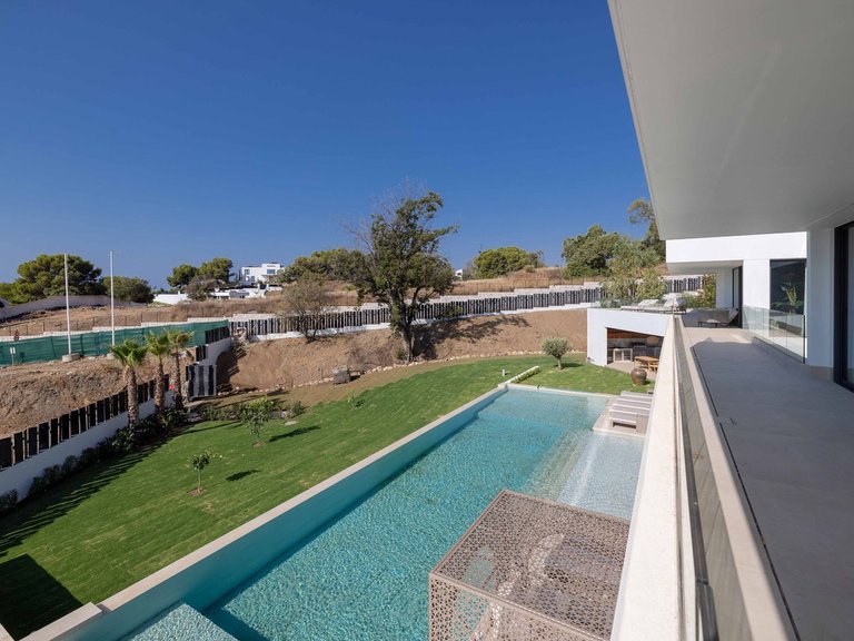 Villa for Sale in Benalmadena, Malaga 2