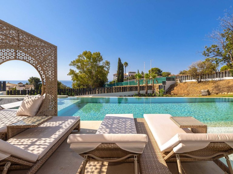 Villa for Sale in Benalmadena, Malaga 30