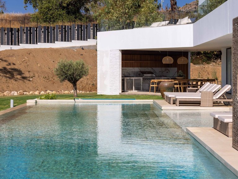 Villa for Sale in Benalmadena, Malaga 48