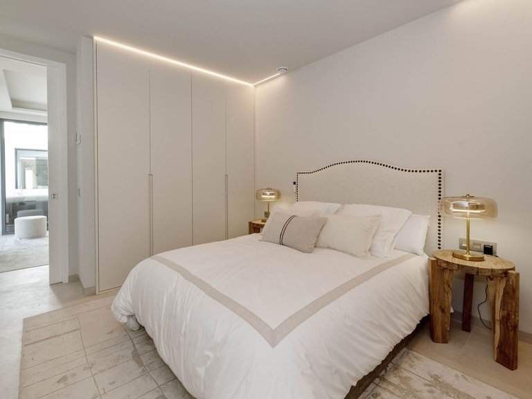 Villa for Sale in Benalmadena, Malaga 52