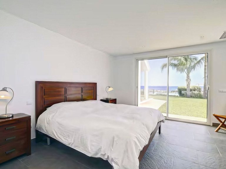 Villa for Sale in Manilva, Malaga 11