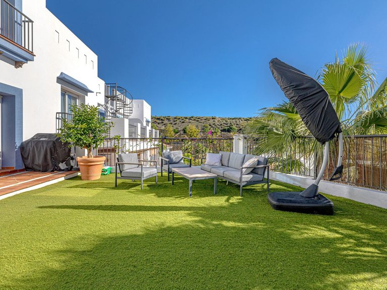 Apartment for Sale in Benahavís, Malaga 11