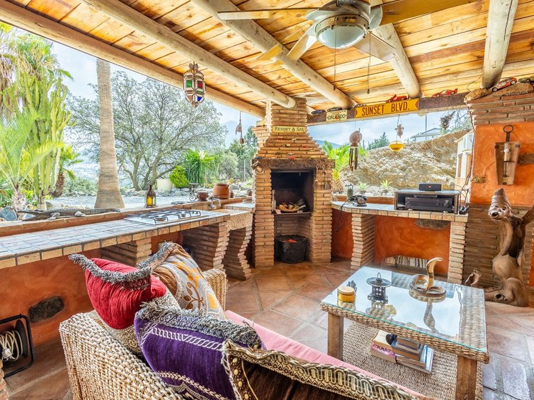 Villa for Sale in Alhaurín El Grande, Malaga 16