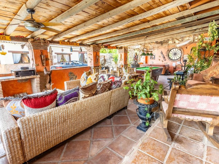 Villa for Sale in Alhaurín El Grande, Malaga 17