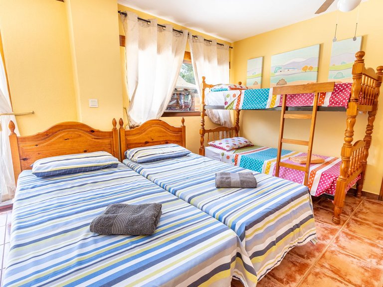 Villa for Sale in Alhaurín El Grande, Malaga 37
