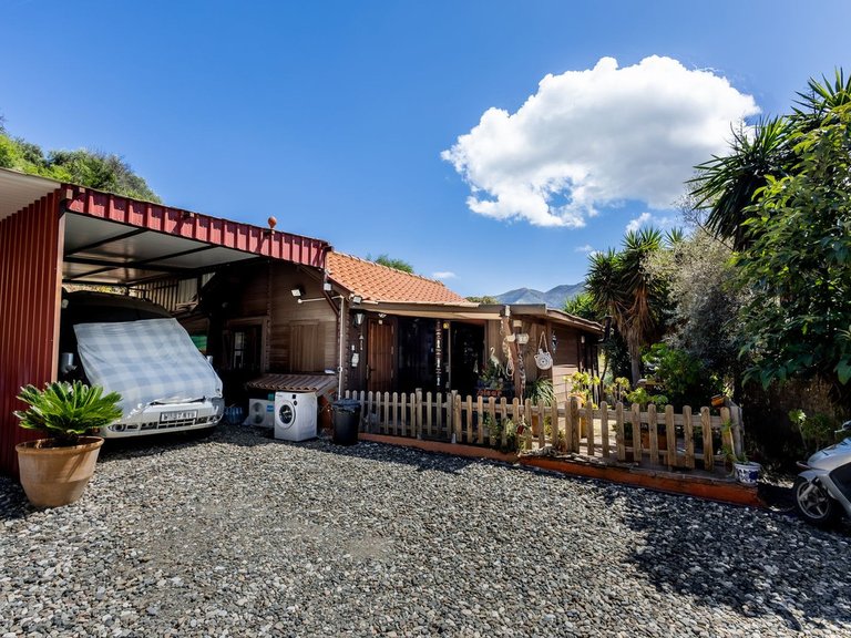 Villa for Sale in Alhaurín El Grande, Malaga 57