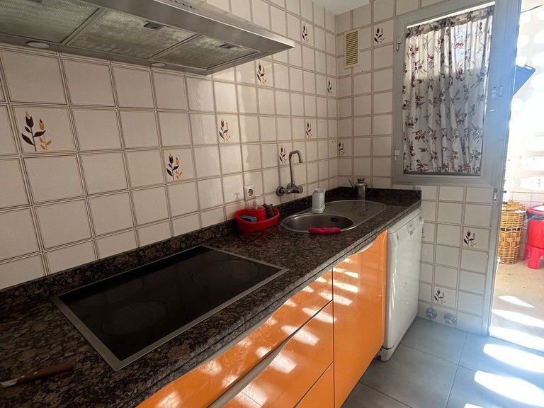 Apartment for Sale in Marbella, Malaga 18