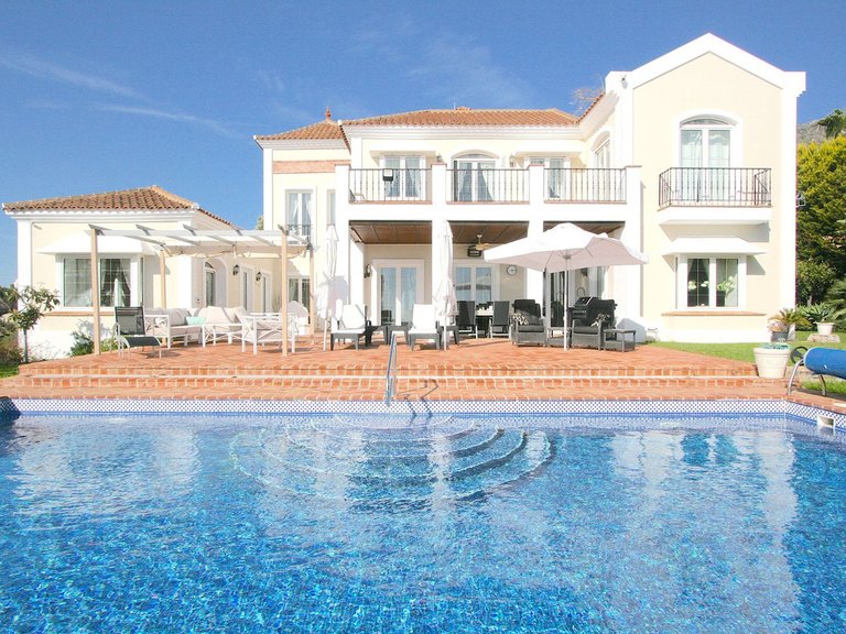 Villa for Sale in Costa del Sol Mijas, Malaga 11