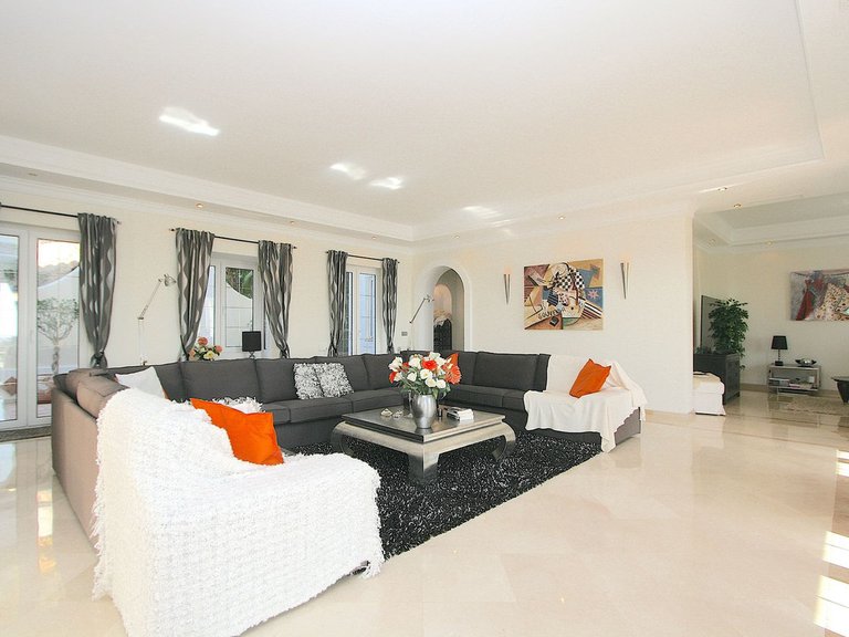 Villa for Sale in Costa del Sol Mijas, Malaga 4