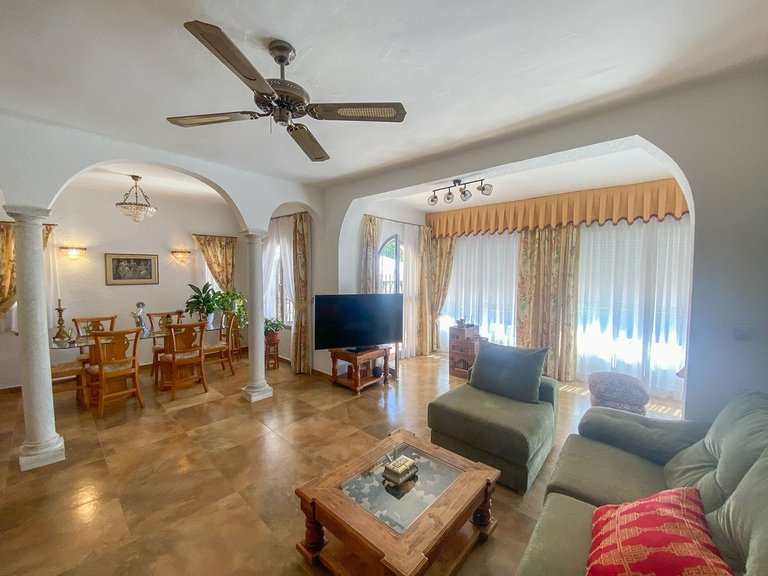 Villa for Sale in Guadalmina Alta, Malaga 17