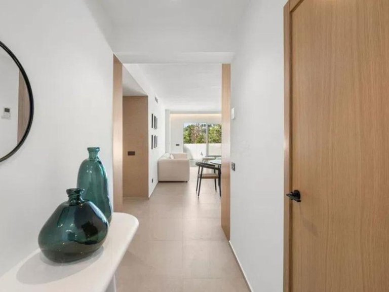 Apartment for Sale in Aloha, Malaga 17