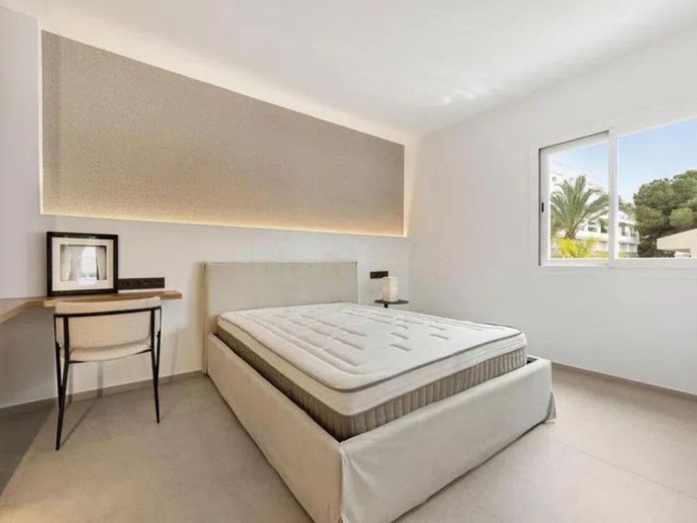 Apartment for Sale in Aloha, Malaga 5