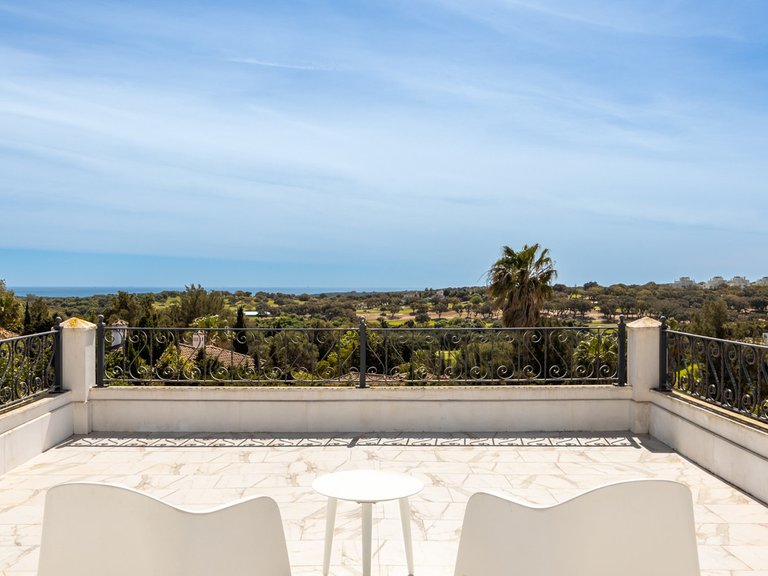 Villa for Sale in Sotogrande, Cadiz 32