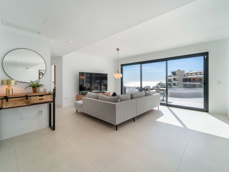 Apartment for Sale in Fuengirola, Malaga 1