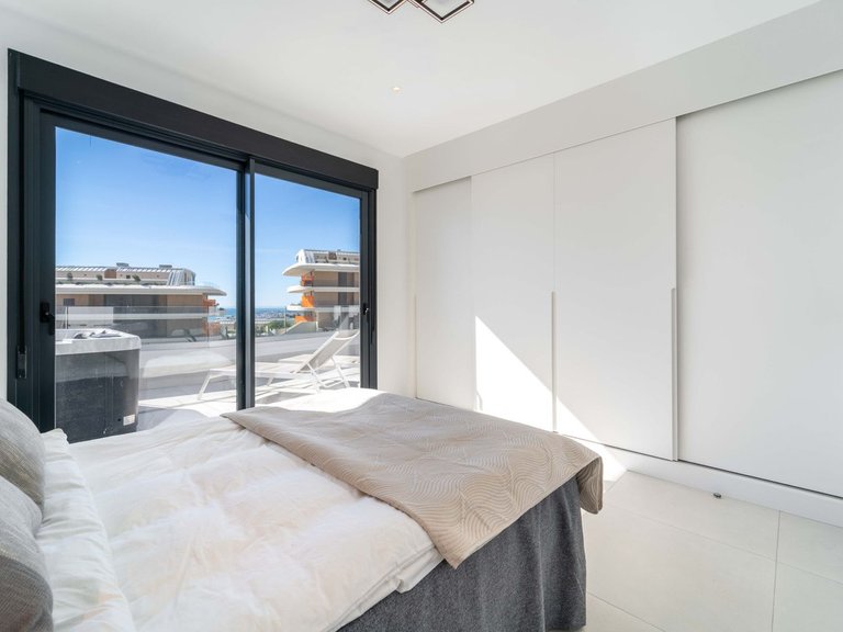 Apartment for Sale in Fuengirola, Malaga 33