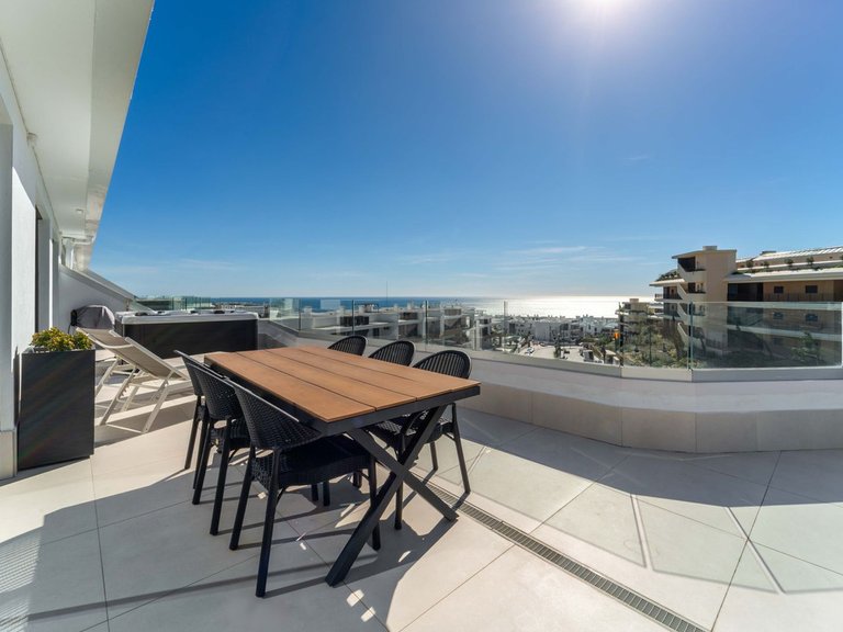 Apartment for Sale in Fuengirola, Malaga 40