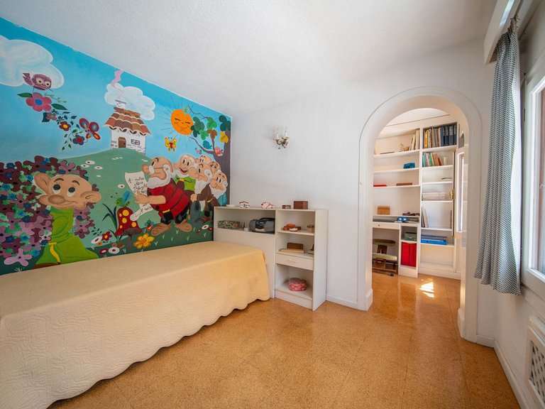 Villa for Sale in Fuengirola, Malaga 36