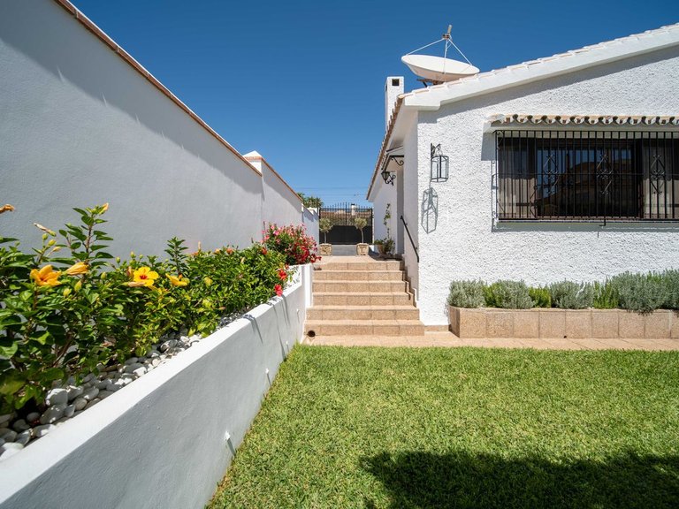 Villa for Sale in Fuengirola, Malaga 45