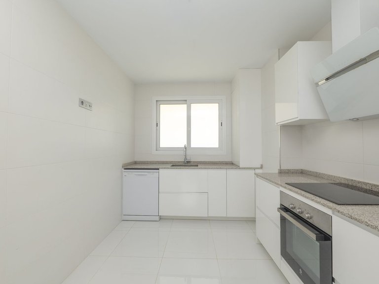 Apartment for Sale in Marbella, Malaga 27
