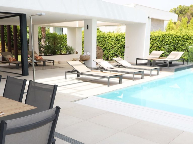 Apartment for Sale in Costa del Sol, New Golden Mile, Malaga 14