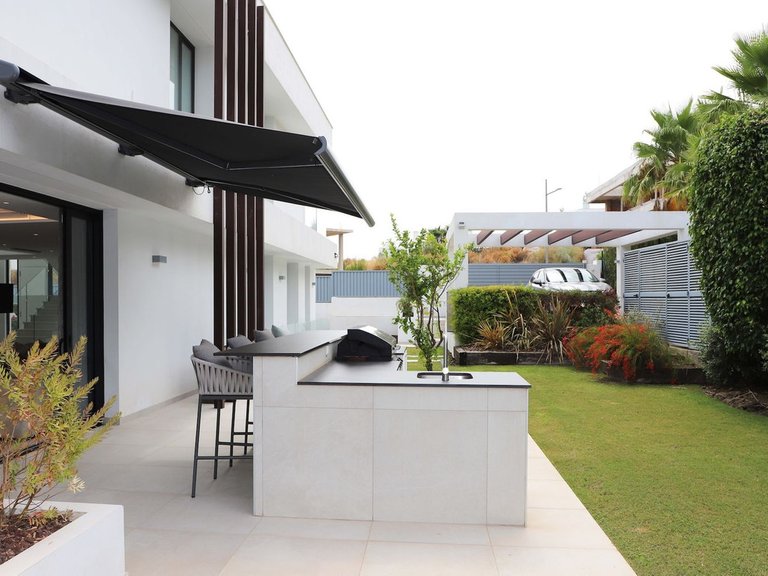 Apartment for Sale in Costa del Sol, New Golden Mile, Malaga 16