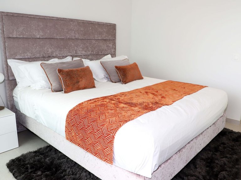 Apartment for Sale in Costa del Sol, New Golden Mile, Malaga 32