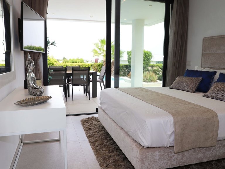 Apartment for Sale in Costa del Sol, New Golden Mile, Malaga 37