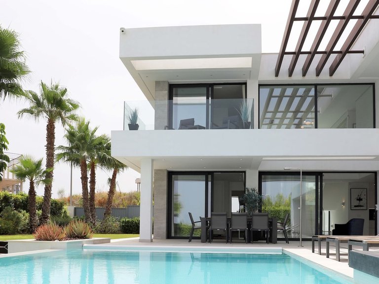 Apartment for Sale in Costa del Sol, New Golden Mile, Malaga 4