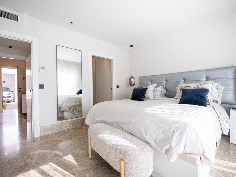 Villa for Sale in Marbella, Malaga 12