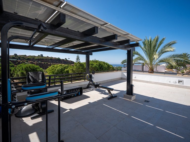 Villa for Sale in Marbella, Malaga 16