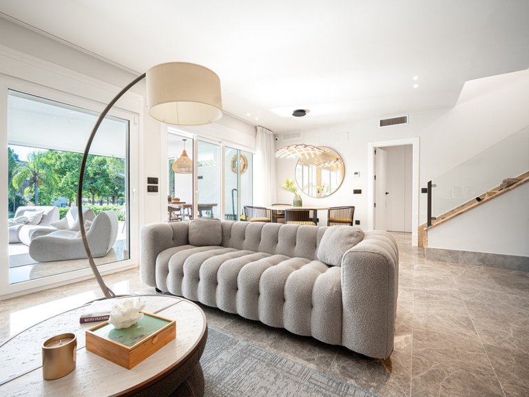 Villa for Sale in Marbella, Malaga 4